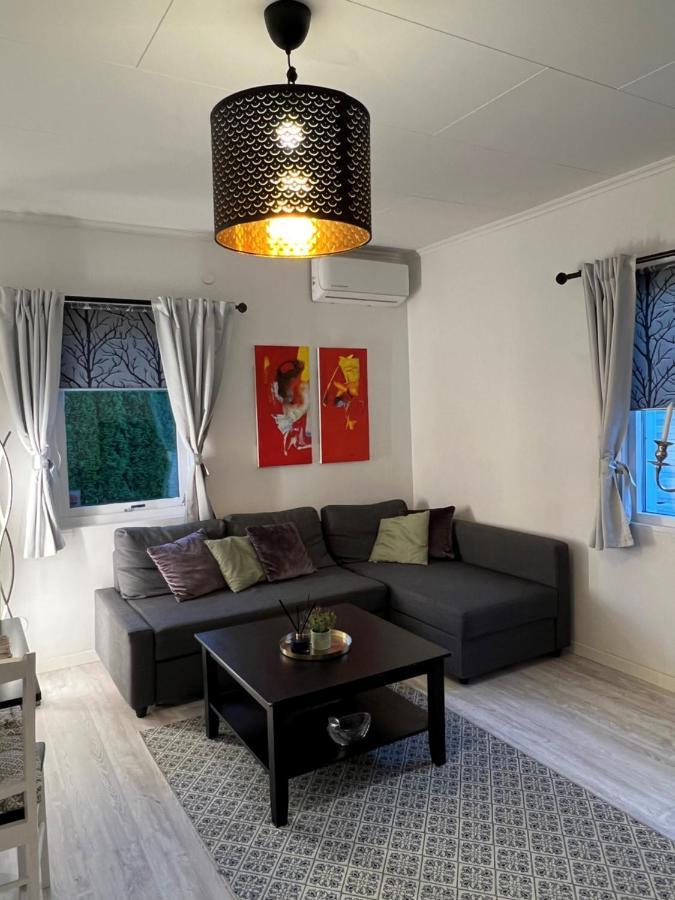 Apartament Fresh And Cozy Little House 45Km In Taby Sztokholm Zewnętrze zdjęcie