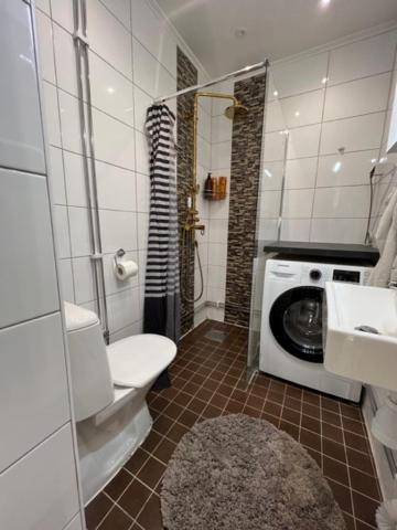 Apartament Fresh And Cozy Little House 45Km In Taby Sztokholm Zewnętrze zdjęcie