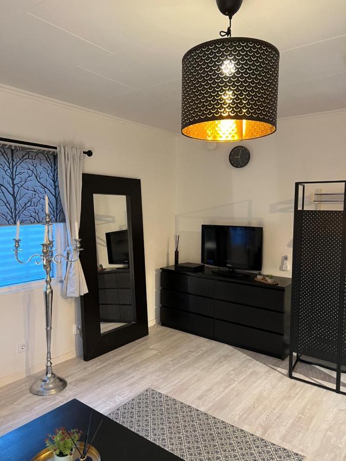 Apartament Fresh And Cozy Little House 45Km In Taby Sztokholm Zewnętrze zdjęcie